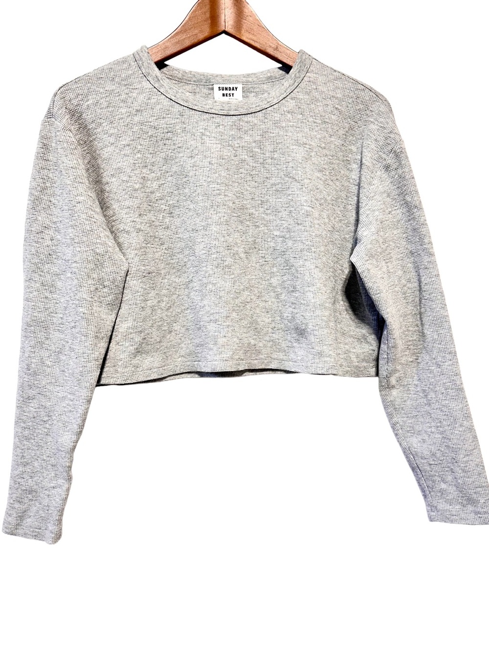 SUNDAY BEST Aritzia 2 Pc Crop Top Bundle Size Small Fuzzy Sweater Waffle Knit - Picture 2 of 13